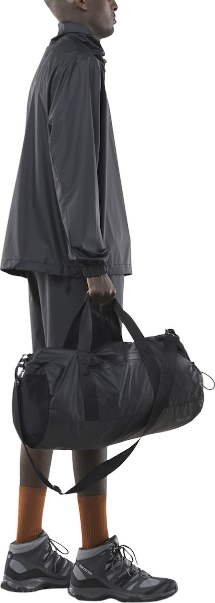 Rains Ultralight Duffel 1348 Black - Image 3