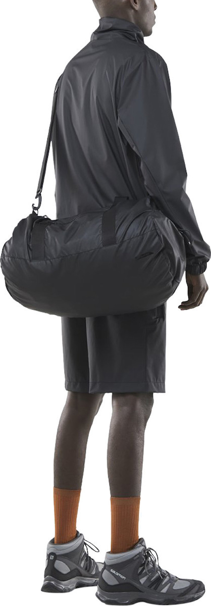Rains Ultralight Duffel 1348 Black - Image 2