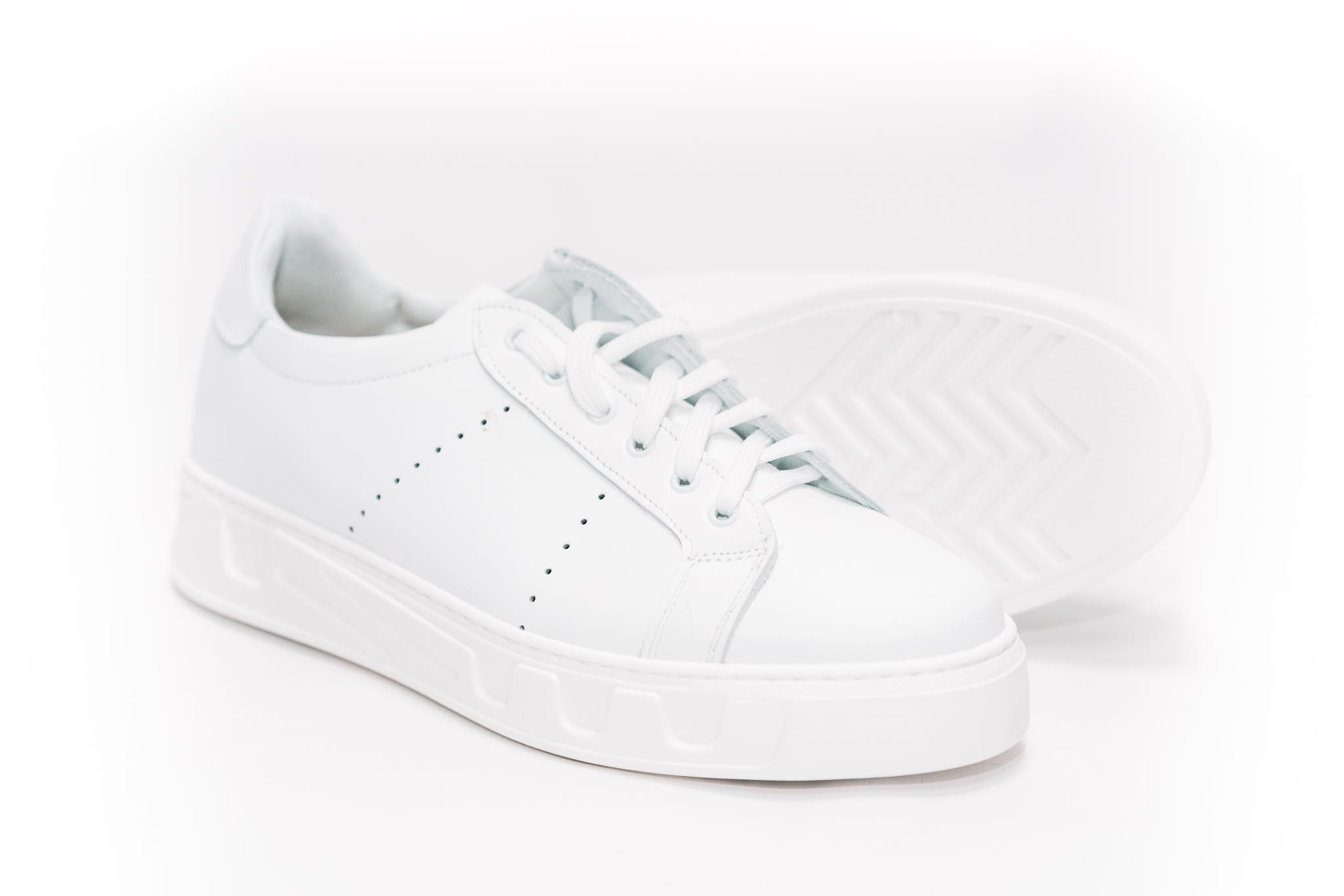 MR 06 White Sneakers - Image 2