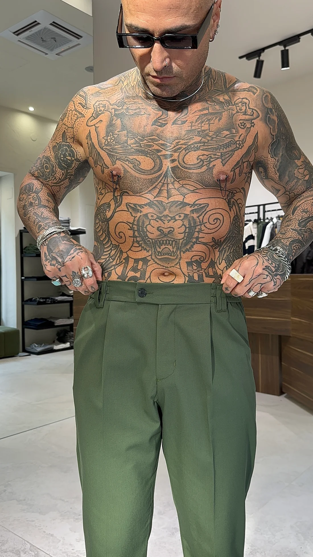 ART WHISKY PANTS XAKI - Image 2