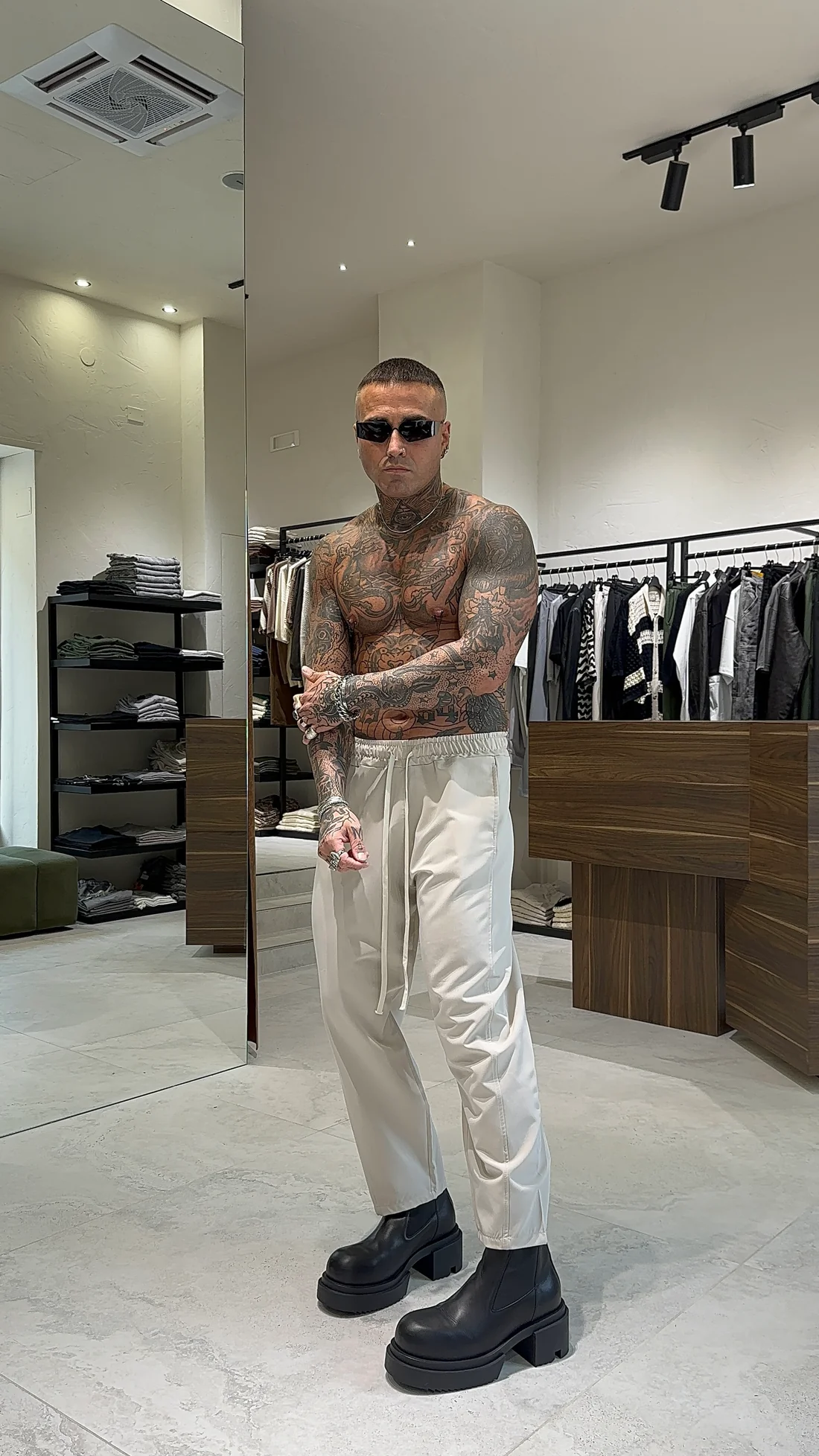 ART LUNGO PANTS BEIGE